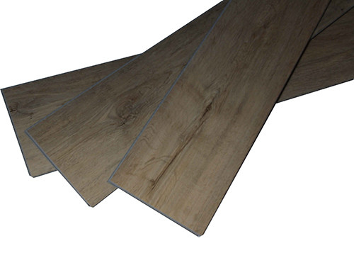 พื้นลามิเนตไวนิลลามิเนตที่ทันสมัยกันน้ำ PVC Laminate Floor Wear Layer 0.07-0.7mm